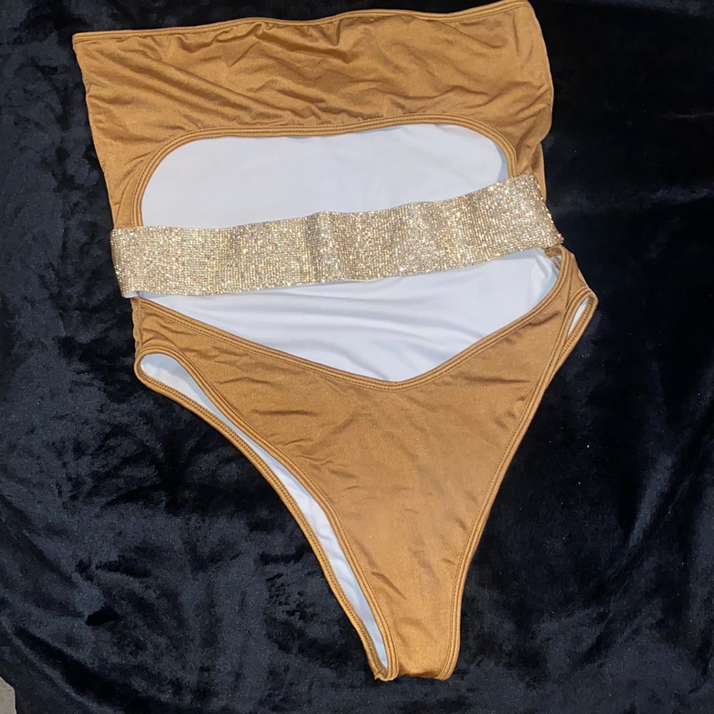 Pretty little thing swimsuit